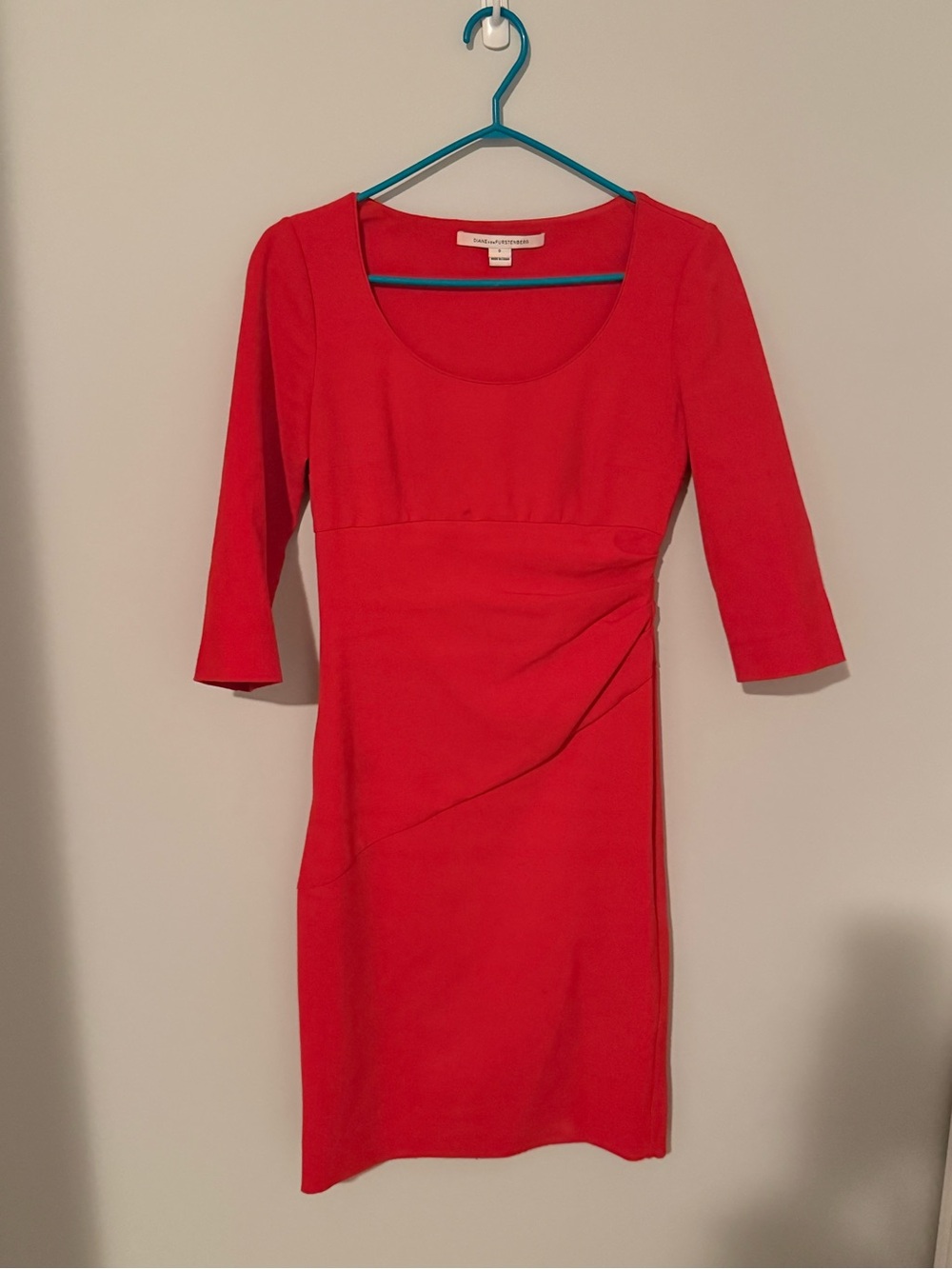 Red Scoop Neck Sheath Dress - Diane Von Furstenberg